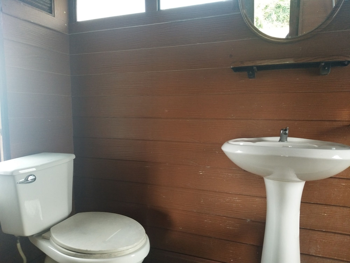 Bathroom 3, Sarocha Resort Rayong, Muang Rayong