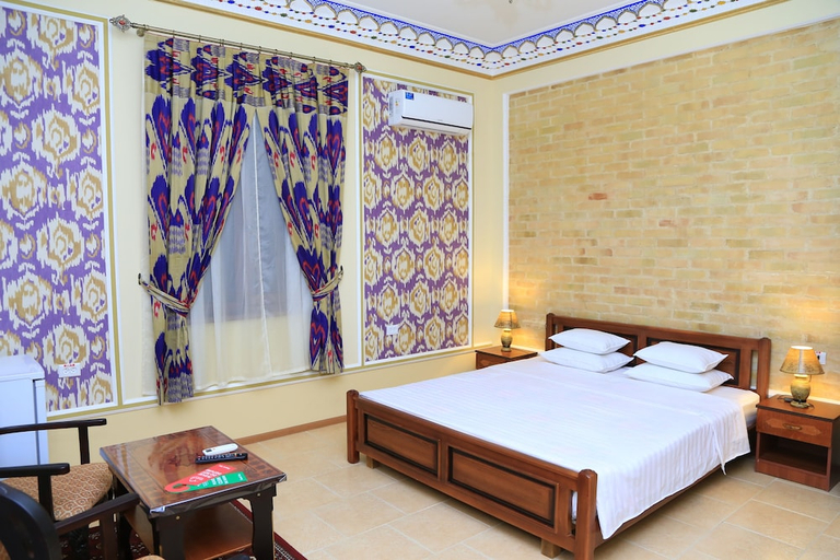 Bedroom 2, Grand Emir Residence, Buxoro