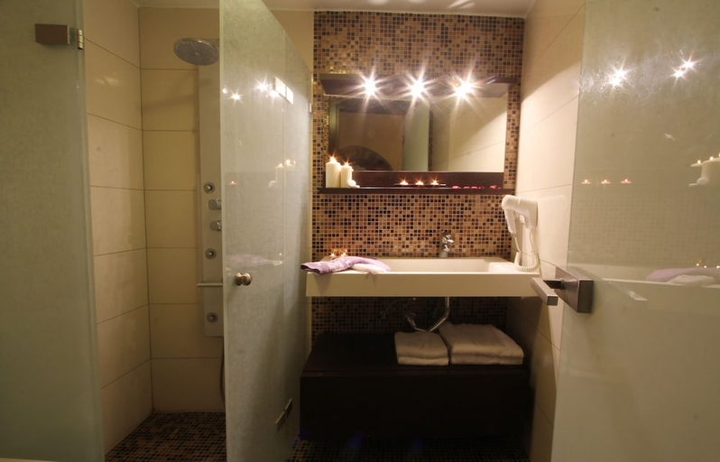 Bathroom 4, Medieval Castle Suites Traditional, North Aegean