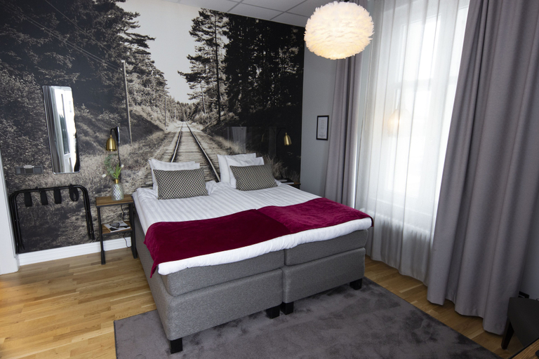 Bedroom 2, Livin Station Sure Hotel Collection By Best Western, Örebro