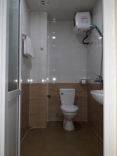 Bathroom, Anh Khang Guesthouse, Hạ Long