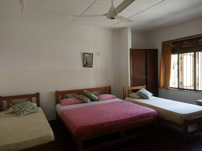 Bedroom 4, Hotel Mango Garden, K.F.G. & G. Korale