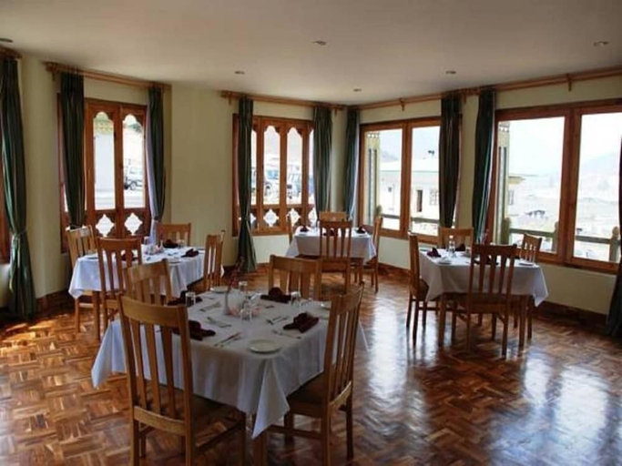 Food & Drinks, Khangkhu Resort, Wangchang