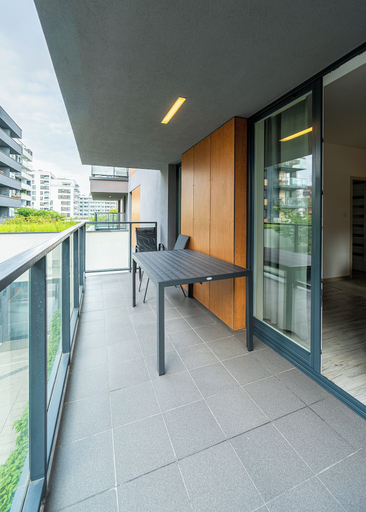 Balcony 4, RentPlanet - Apartament Jana Kazimierza, Warsaw