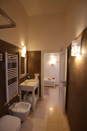 bathroom 2, Vita Dorata - Rural Chic, Bari