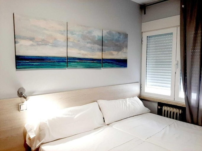 Bedroom 4, Arjori Rooms Hostal, Salamanca