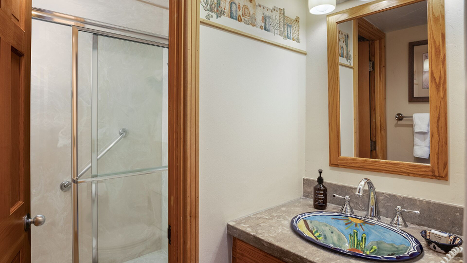 Bathroom 3, Vantage Point - CoralTree Residence Collection, Eagle