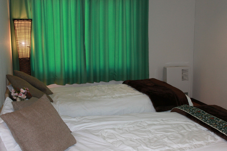 Bedroom 2, Yamanakako Ryokan Ryozan, Yamanakako