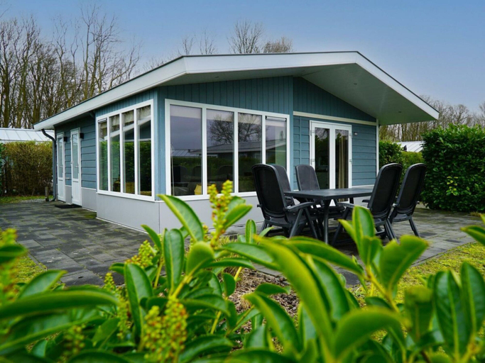 Outdoor dining 3, Deluxe 5 Person, Noordwijk
