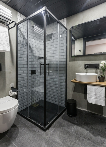 Bathroom 3, Cinnah, Çankaya