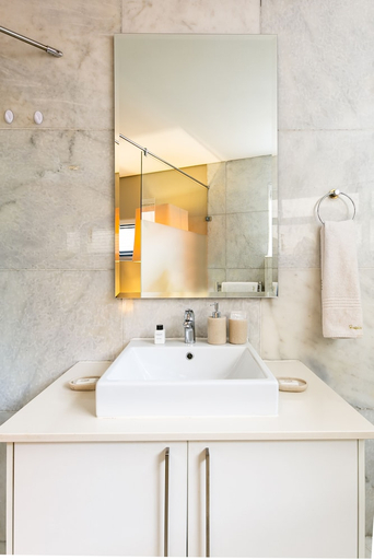 Bathroom 2, Houghton Heights A, City of Cape Town