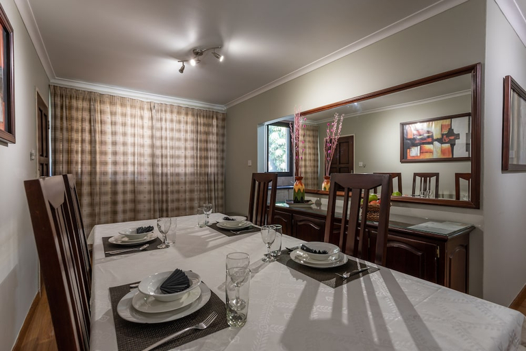 Food & Drinks 4, Fallsway Apartments Louden Court, Lusaka
