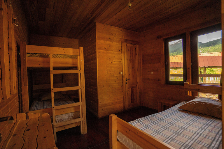 Room 3, Guesthouse Tinatine, Mestia