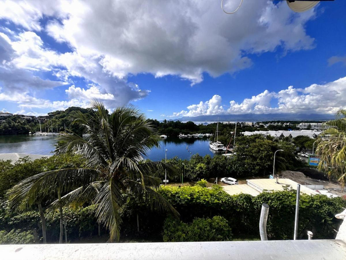 Others 4, Appartement avec vue mer et piscine en residence, Le Gosier