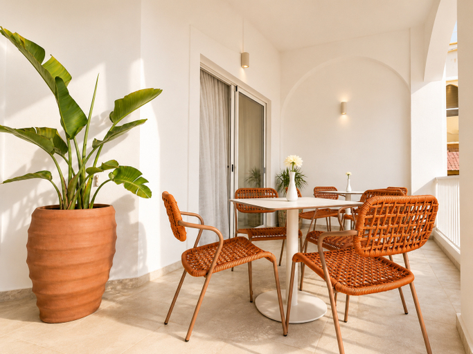 Public Area 2, Melitti Lucent, Crete