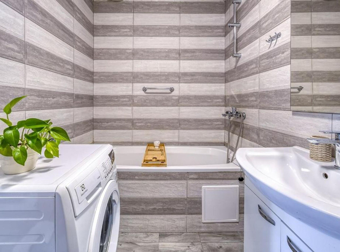 Bathroom 4, Mayla Family House, Pojezerje