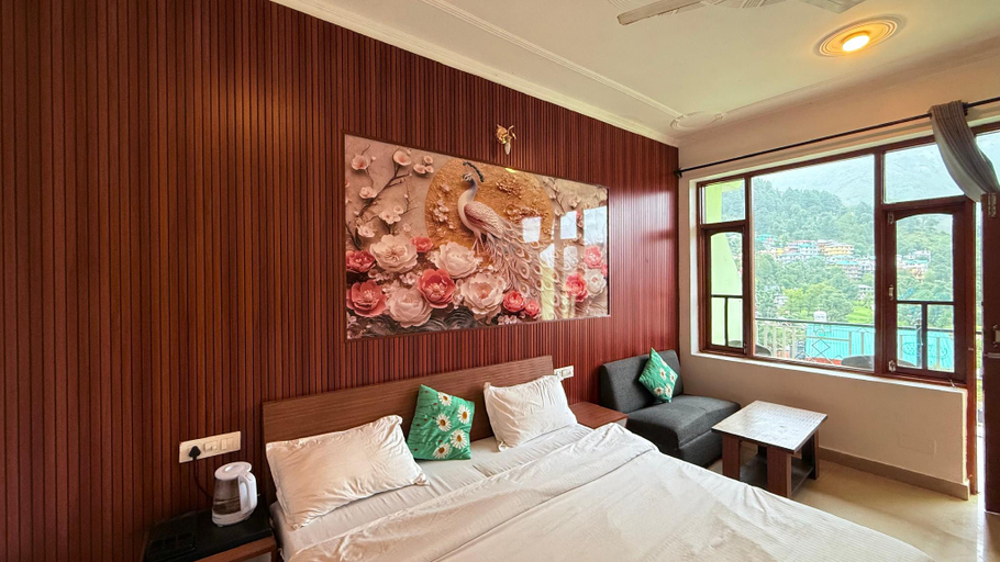 Bedroom 2, Hotel Backpackers Inn, Kangra
