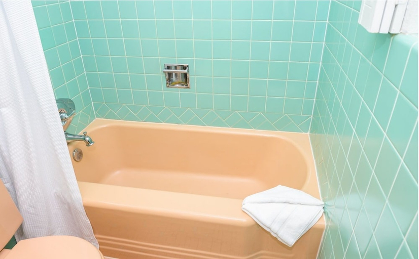 Bathroom 4, Land O Nod Inn, Carroll