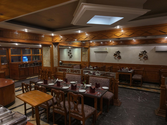 Food & Drinks 4, Vestin Park Chennai Hotel, Chennai