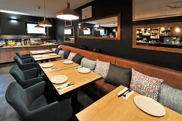 Food & Drinks 4, Aplend Vila Olivia, Poprad