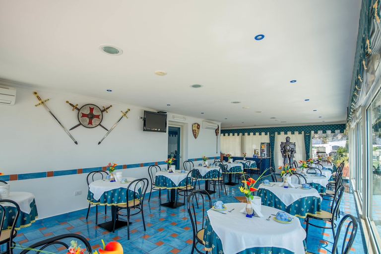 Food & Drinks 3, Albergo Riviera, Salerno