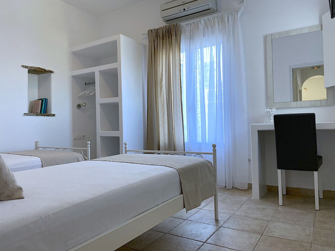 Bedroom 3, Antiparos View, South Aegean