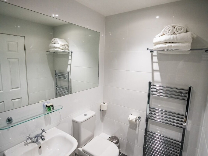 Bathroom 3, Kincaid House Hotel, East Dunbartonshire