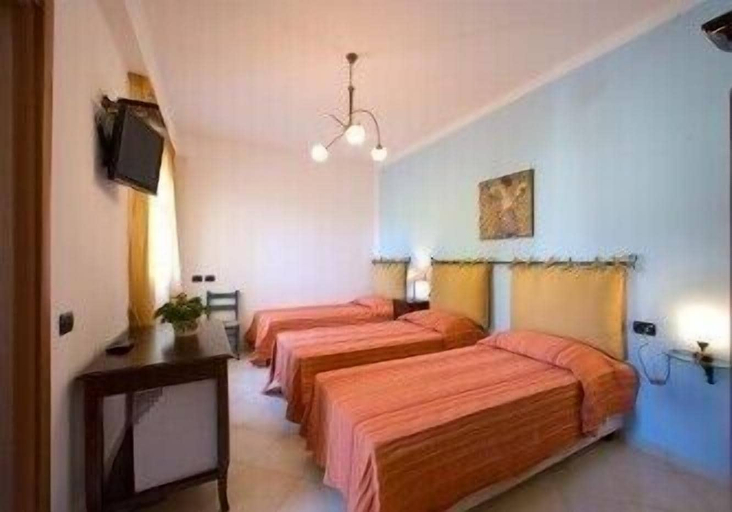 Bedroom 4, Casa Pendola, Napoli