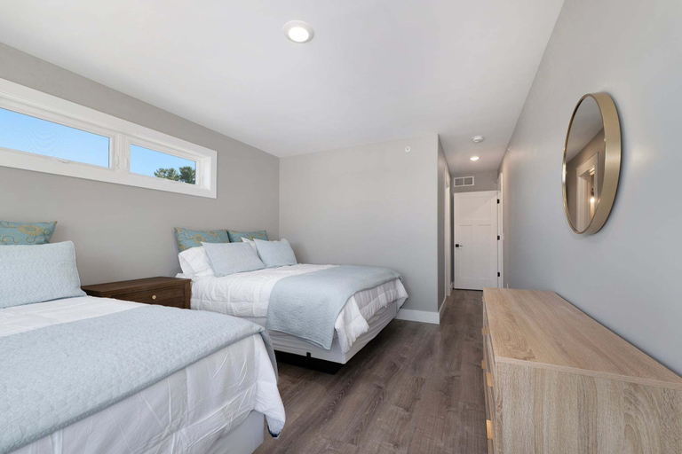 Bedroom 3, 🌤 The Birches - Condotel Downtown Lake Leelanau Unit 4, Leelanau
