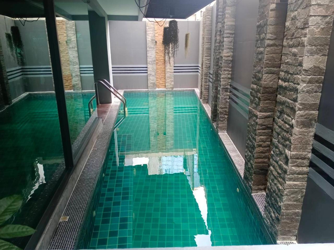 Sport & Beauty 2, J Residence Thonglor 8, Wattana
