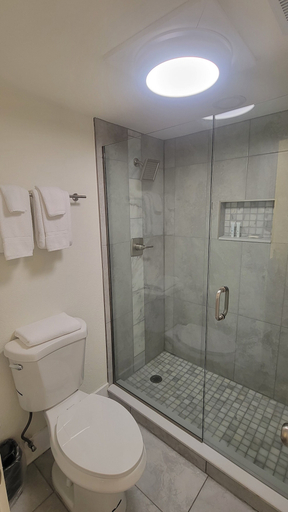 Bathroom 4, Plantation Resort on Crystal River, Citrus