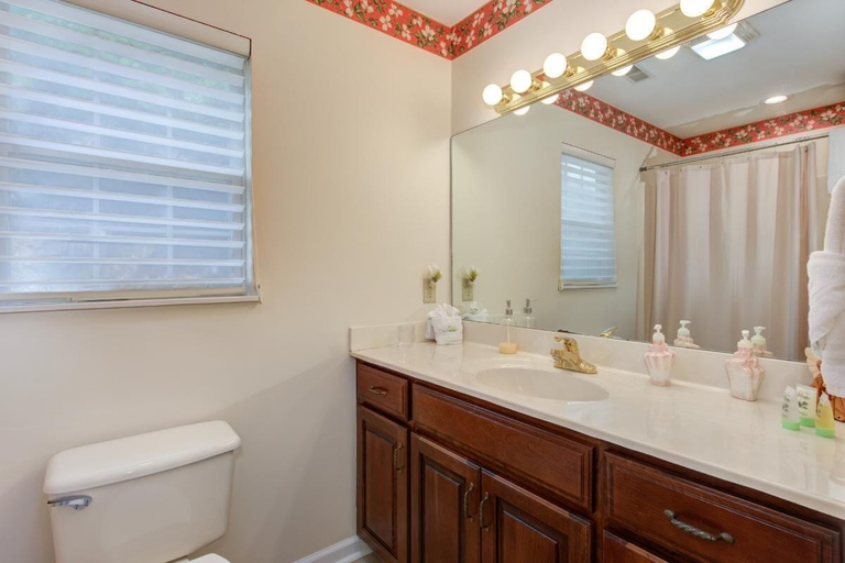 Bathroom 2, Mountain View Paradise, Sevier
