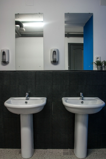 Bathroom 3, Hostel Ole, Alicante
