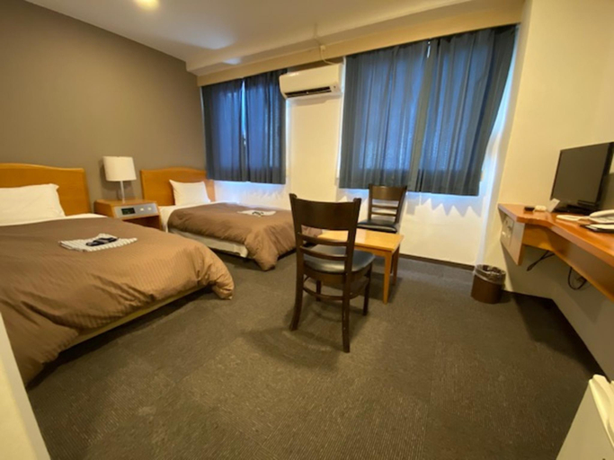 Bedroom 2, Hotel New Yutaka, Izumisano