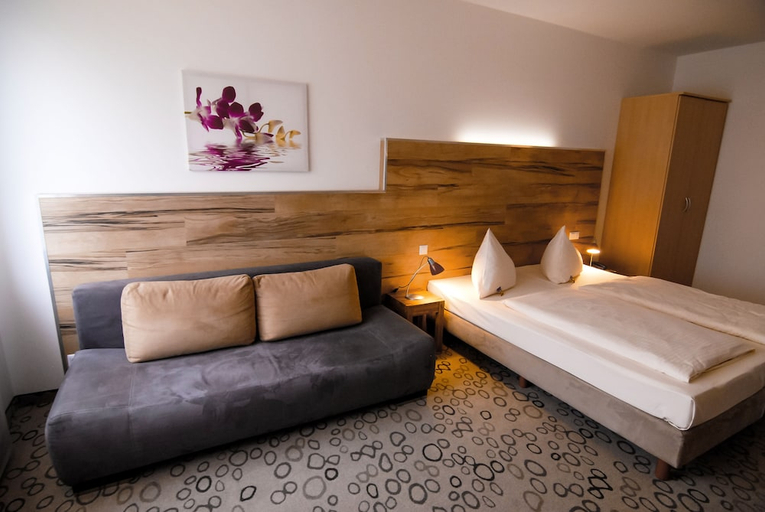Bedroom 2, Petul Apart Hotel Am Ruhrbogen, Bochum