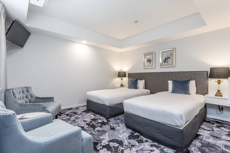 Bedroom 3, KINGSFORD SMITH MOTEL, Hamilton