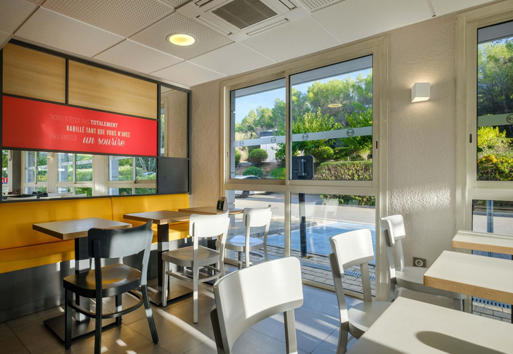 Food & Drinks 5, B&B HOTEL Antibes Sophia Antipolis, Alpes-Maritimes