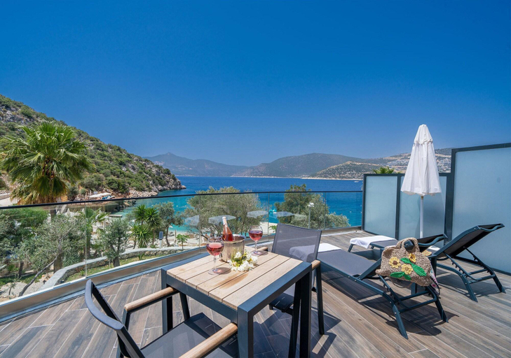 Bedroom 3, Kalkan Beach Park Hotel, Kaş