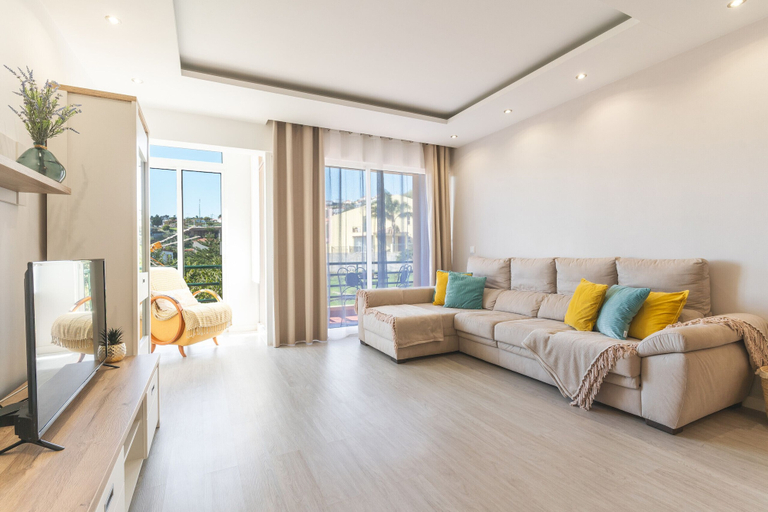 Room 3, Sol Garajau Apartment by Atlantic Holiday, Santa Cruz