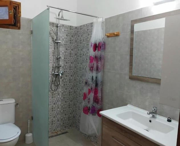 Bathroom 5, Djerba rêve vacances Suite Noura, Houmt Souk