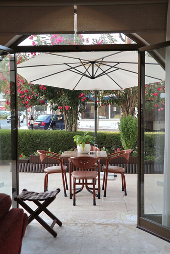 Food & Drinks, Layiotis Hotel, Larnaca