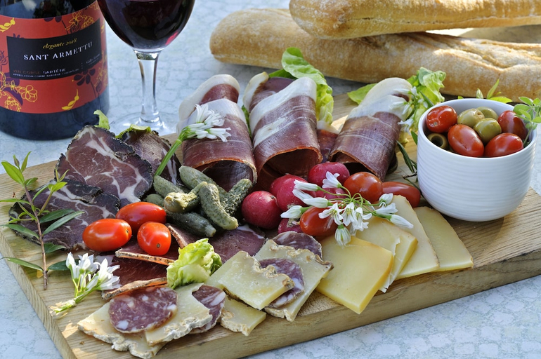 Food & Drinks 5, Arco Plage, Corse-du-Sud