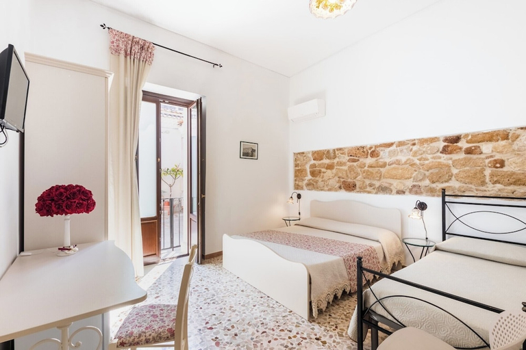 Bedroom 2, Morfeo Val Di Noto, Syracuse