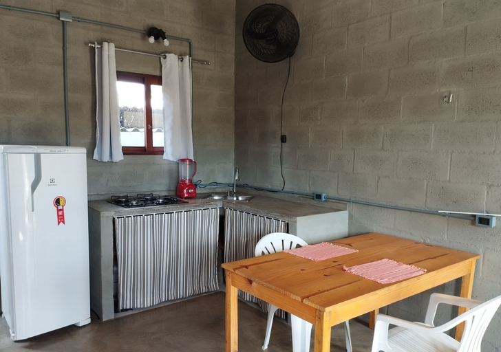 Dining 2, Chales MJR, Touros