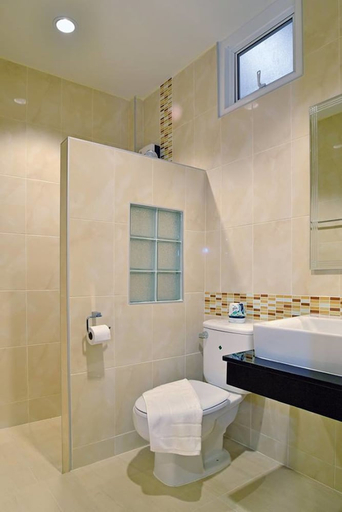 Bathroom 4, The Rich Resort, Mueang Krabi