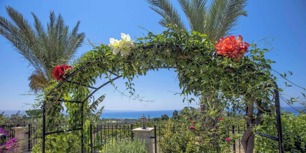 Others 3, Away-from-it-all, Exceptional Sea Views Sleeps 10