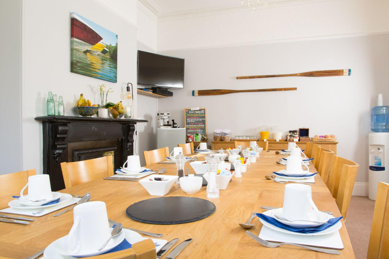Food & Drinks 5, Mariners Guest House, Plymouth
