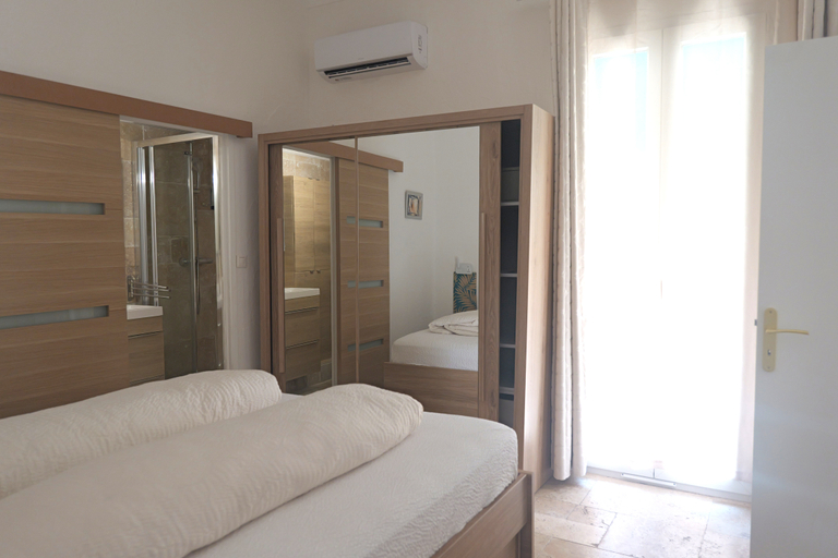 Bedroom, Logis Hotel Villa Victorine, Alpes-Maritimes