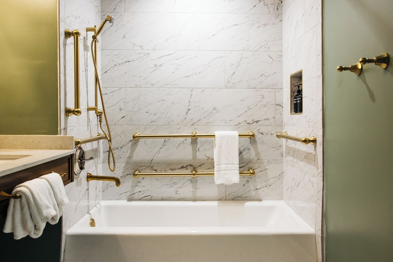 Bathroom 4, Artmore Hotel, Atlanta
