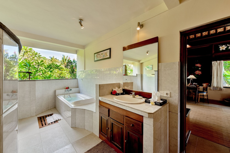 Bathroom 3, Kebun Indah, Gianyar